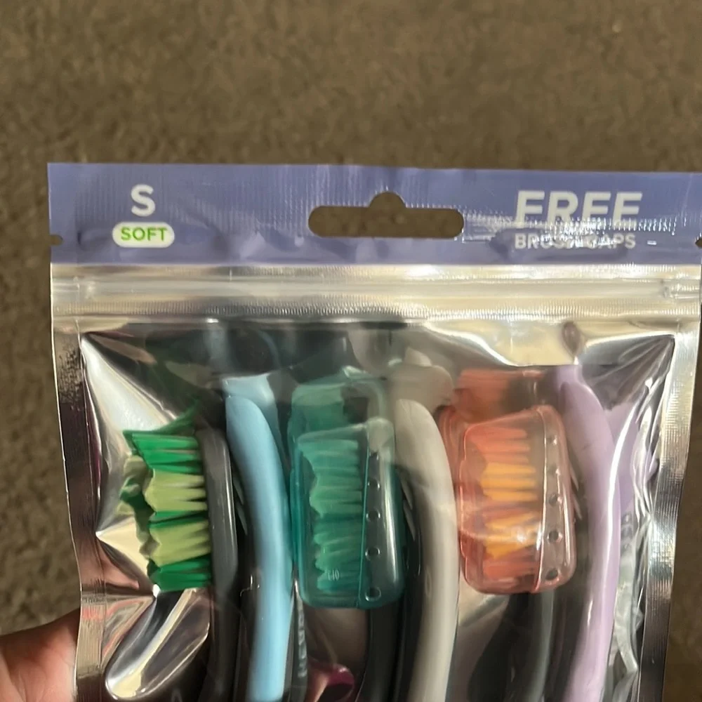 Toothbrushes - Picture 3 of 3